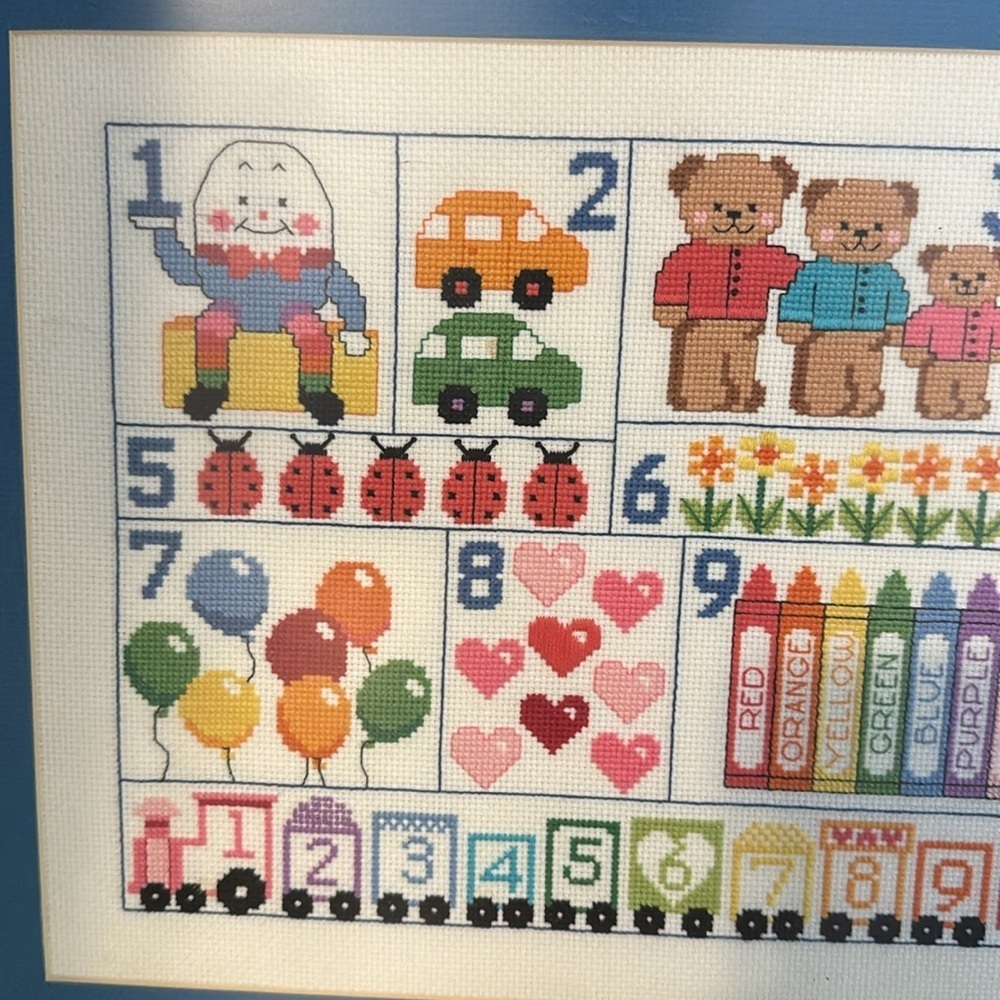 Vintage Professionally Framed Cross Stitch Artwork Featuring Number Counting - Picture 3 of 5